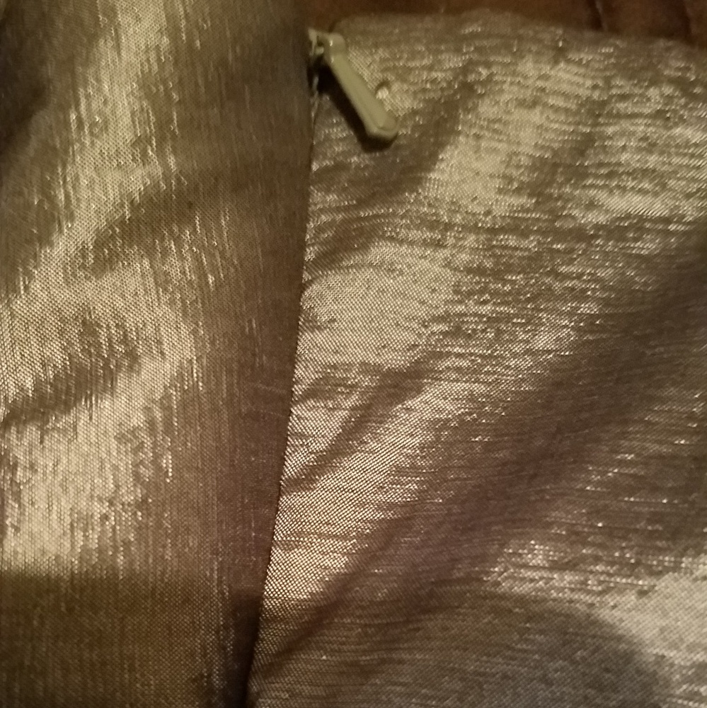 Dress - Picture 6 of 7